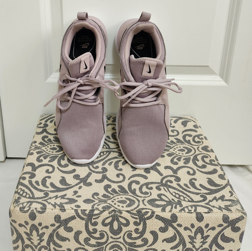 Nike Tessen Particle Rose Running Sneakers - Picture 4 of 5